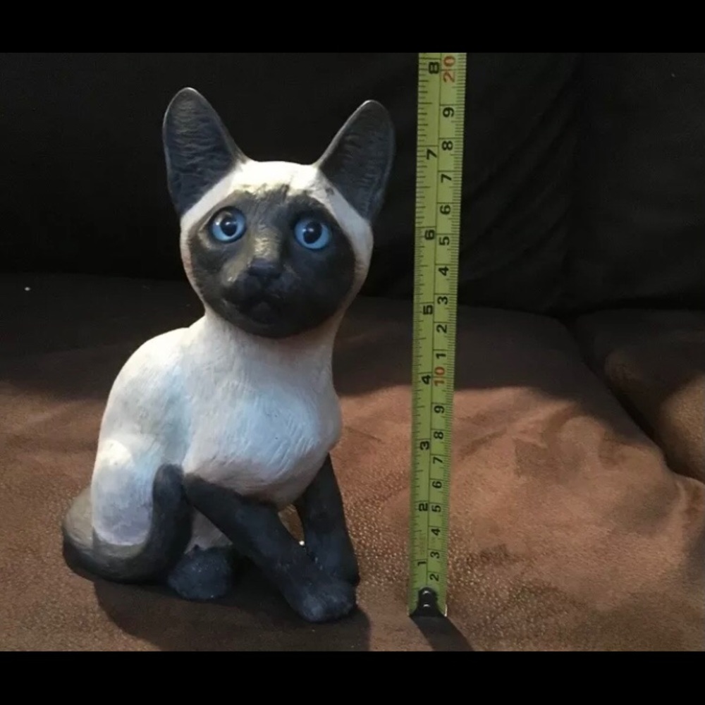 Big Siamese Blue Eyes “RMB” Homemade Figurine - Picture 4 of 6